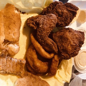YOUNGS KITCHEN - a plate of fried food - Food Delivery Services Near Me - Hawthorne, California YOUNGS KITCHEN - a plate of fried food - Food Delivery Services Near Me - Hawthorne, California