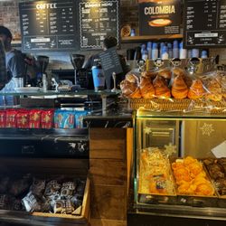 Caffe Nero - Interior