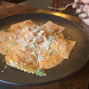 Tony D's Restaurant - Lobster ravioli - Italian Near Me - New London, Connecticut Tony D's Restaurant - Lobster ravioli - Italian Near Me - New London, Connecticut