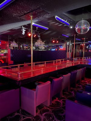 THE PINK POODLE - Updated February 2026 - 25 Photos & 143 Reviews - 328