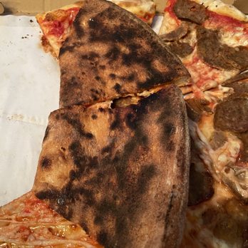 Mamma Santina Pizzeria - Who would eat this burnt pizza? - Pizza Near Me - Brightwaters, New York Mamma Santina Pizzeria - Who would eat this burnt pizza? - Pizza Near Me - Brightwaters, New York