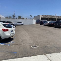 Veterans Thrift Store - Parking