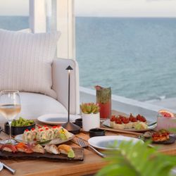 Watr at the 1 Rooftop - Dining with Ocean Views