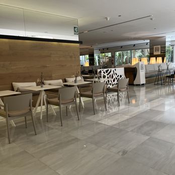 Meliá Lebreros - Breakfast Area - Hotels Near Me - Seville, SE Meliá Lebreros - Breakfast Area - Hotels Near Me - Seville, SE