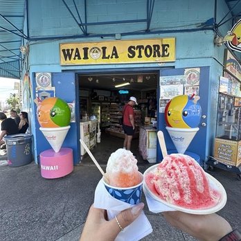 Waiola Shave Ice - Ice Cream & Frozen Yogurt Near Me - Honolulu, Hawaii