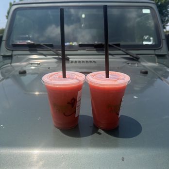 Fresh Monkee- Kernersville - Watermelon Strawberry limeade - Juice Bars & Smoothies Near Me - Kernersville, North Carolina