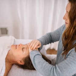 Jeanette Sealy Yoga Therapy - Reiki