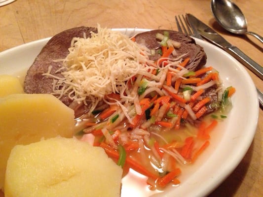Bratwurstherzl by null