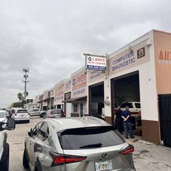 Lakes Auto Center