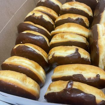 Carly Donuts - Donuts Near Me - Moreno Valley, California Carly Donuts - Donuts Near Me - Moreno Valley, California