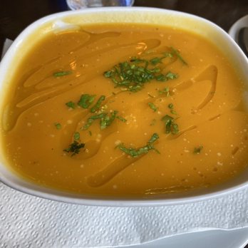 Salto Alto - Crema de Calabaza - Spanish Near Me - Barcelona, B Salto Alto - Crema de Calabaza - Spanish Near Me - Barcelona, B