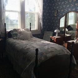 The Old Tower House - Two single bed room