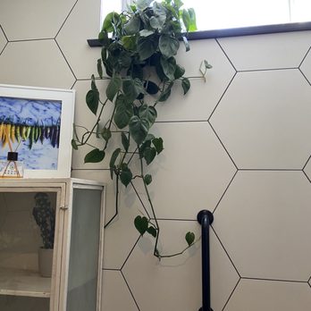 The Garden Table - Bathroom - Breakfast & Brunch Near Me - Indianapolis, Indiana The Garden Table - Bathroom - Breakfast & Brunch Near Me - Indianapolis, Indiana
