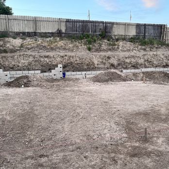 Adrian’s Concrete - Retaining wall build. - Masonry/Concrete Near Me