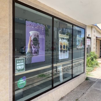 Teapresso Bar - Front of store - Coffee & Tea Near Me - Honolulu, Hawaii