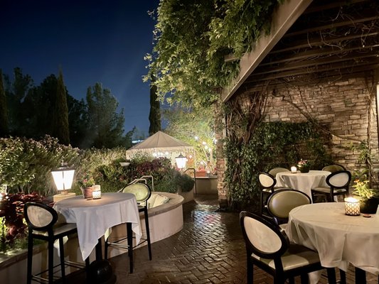 Vintner Grill by null