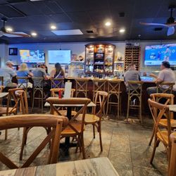 Tammy's Sports Bar & Grill - Inside