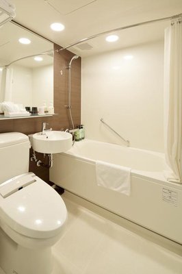 Hotel Vista Premio Kyoto Kawaramachi St. by null