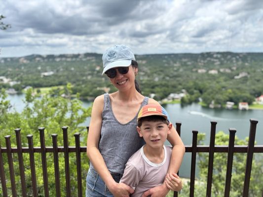 Mount Bonnell by null
