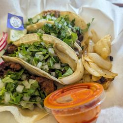 Taquiera el Sazon - Pastor and Lengua tacos