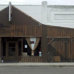 Gunslingers Tattoo & Fitness - Gunslingers Store Front.