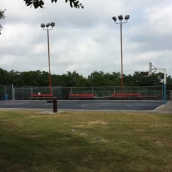Oak Haven Park - Basketball court and Tennis court (lower level)