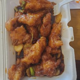General Tso's Chicken dinner size General Tso's Chicken dinner size