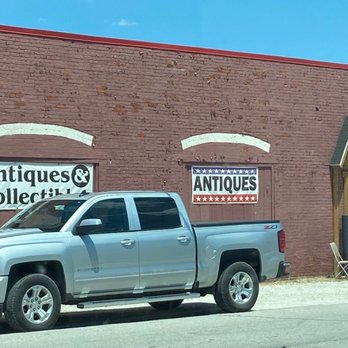 Jake’s Antiques - Antiques Near Me - Marion, Indiana