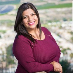 Judy Calhoun Real Estate Chick on the Go - Let me help you buy or sell a home.