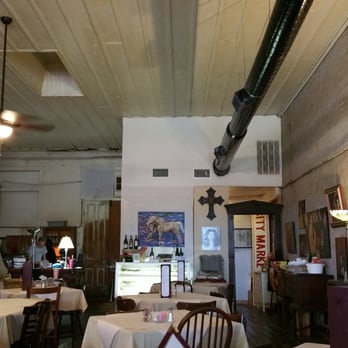 The Red Vault Bistro - A glimpse of the main diner - French Near Me - Flatonia, Texas