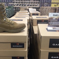 Patriot Outfitters - VS sticker price US Patriot Tactical.