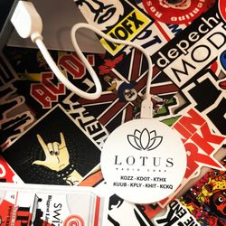 Swizzle - QI chargers produced for LOTUS
