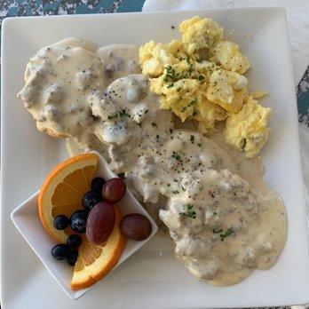 Casa Costa Bake Shop - Biscuits and gravy - Bakeries Near Me - Leander, Texas