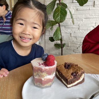 Lele Cake - Vanilla Chocolate Cupcake and brownie - Coffee & Tea Near Me - Los Gatos, California