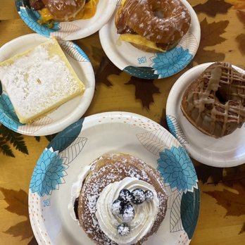 Victoria's Sugar Shack - Hubby & daughter went savory/sweet! We couldn't finish it all - but we definitely tried - Coffee & Tea Near Me - Kingman, Arizona Victoria's Sugar Shack - Hubby & daughter went savory/sweet! We couldn't finish it all - but we definitely tried - Coffee & Tea Near Me - Kingman, Arizona