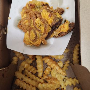 Shake Shack Tysons Corner - The Worst sandwich ever.
Veggie double burger. - Burgers Near Me - McLean, Virginia Shake Shack Tysons Corner - The Worst sandwich ever.
Veggie double burger. - Burgers Near Me - McLean, Virginia