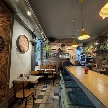 El Chingon - Vibe - Sandwiches Near Me - Philadelphia, Pennsylvania El Chingon - Vibe - Sandwiches Near Me - Philadelphia, Pennsylvania
