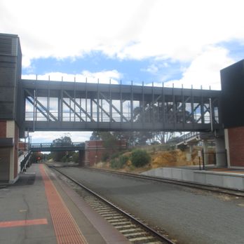Bendigo Railway Station - Train Stations Near Me - Bendigo, VIC