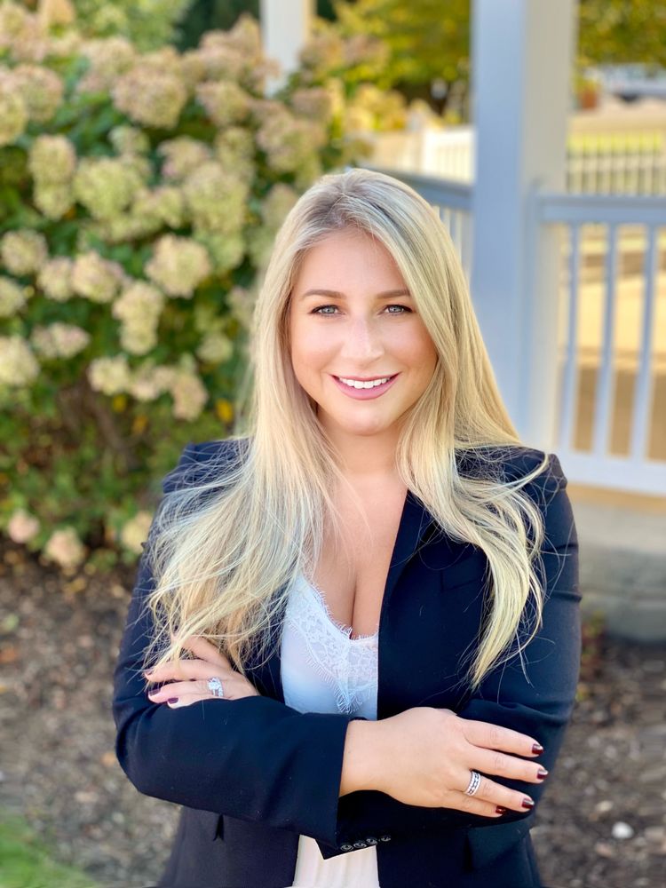 MADELINE HELLER GUZZETTA RE/MAX PROPERTIES NORTHWEST Updated May