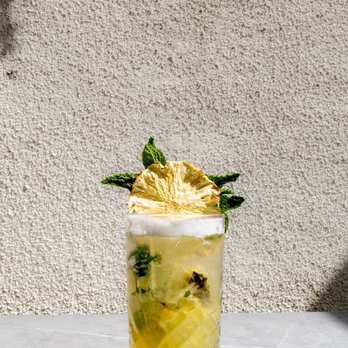 Q Terrace - Mojito Laguna - Seafood Near Me - Laguna Beach, California