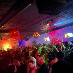 OMEGA BAR - Omega bar Friday Saturday
