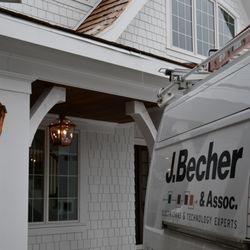 J  Becher & Associates - Outdoor lighting