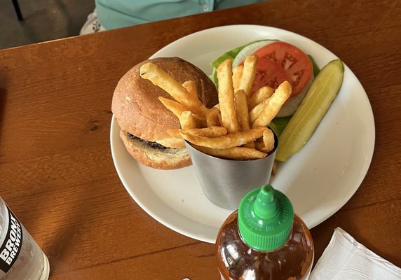 Archie's Tap & Table by null