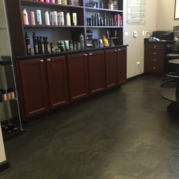 I love Xentrik Beauty Lounge! They have AWESOME professional hairstylists and GREAT nail techs that do a FANTASTIC job! :)