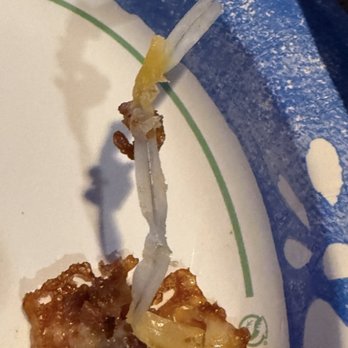 The Goal Line - Cheese melted on top of the tie. Had I dropped it in, it would've only been resting on top. - Pizza Near Me - Franklin Park, Illinois