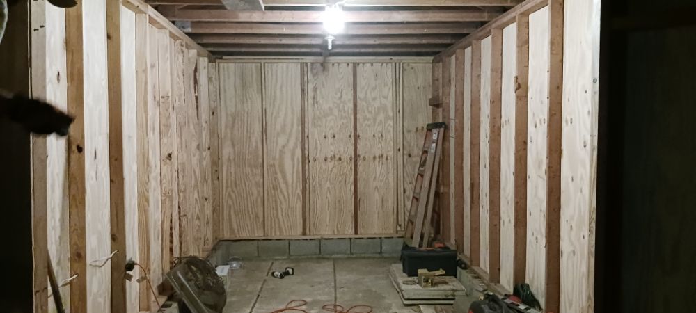 Slide of RF General Contractor