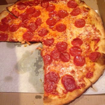 Remo's - Pizza Near Me - Stamford, Connecticut Remo's - Pizza Near Me - Stamford, Connecticut