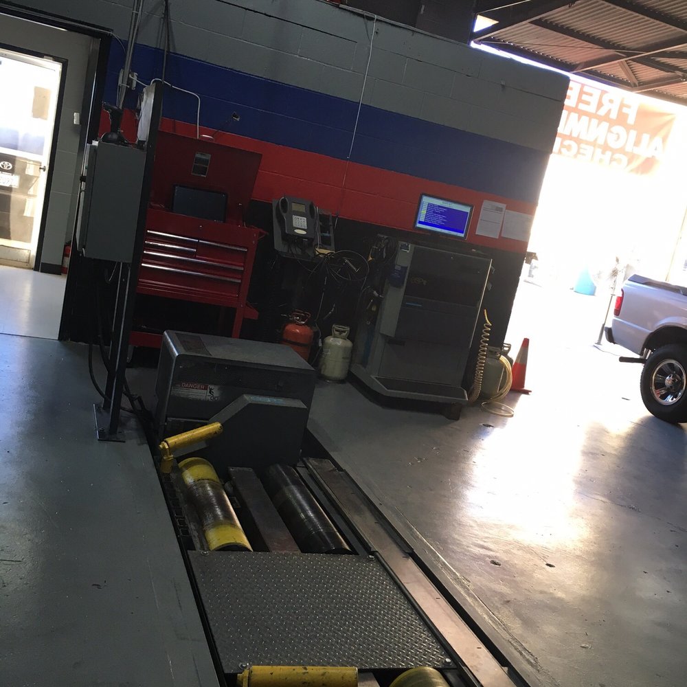 SSA Haus - Inside - Auto Repair Near Me - Bellflower, California SSA Haus - Inside - Auto Repair Near Me - Bellflower, California