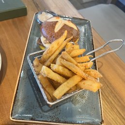 Short rib pretzel sandwich Short rib pretzel sandwich
