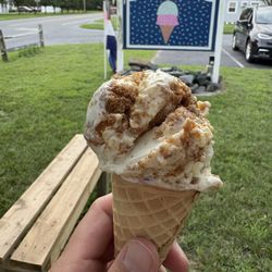 The Sweet Shoppe - Key lime pie ice cream